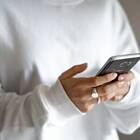 Как привязать NFC для бесконтактных платежей